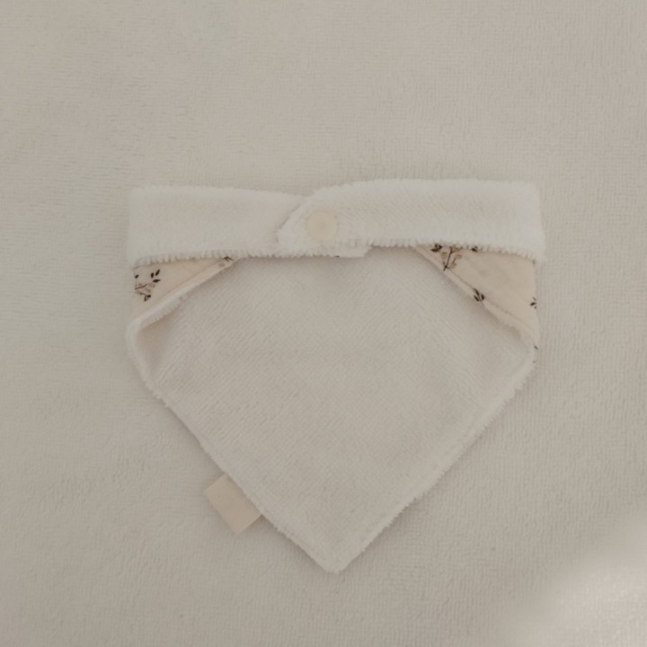 Bavoir Bandana Cousu Main - Bébé | Socléfil